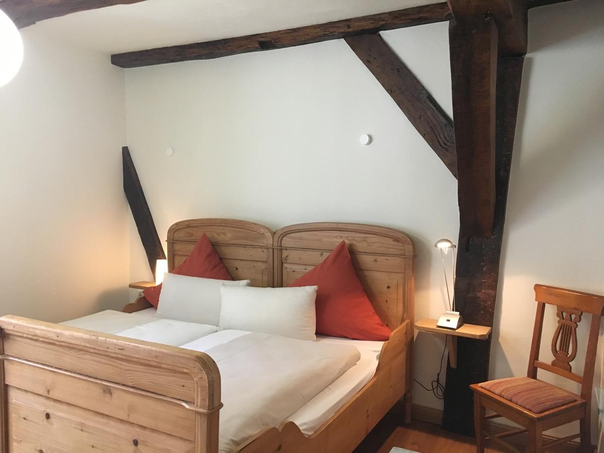 Fachwerk-Hotel Eisenbart Munden  Bagian luar foto